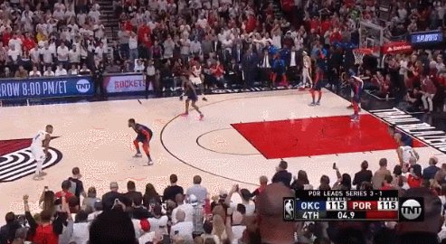 九游体育官网-恩怨翻篇!乔治向利拉德道歉:那是一次很棒的出手