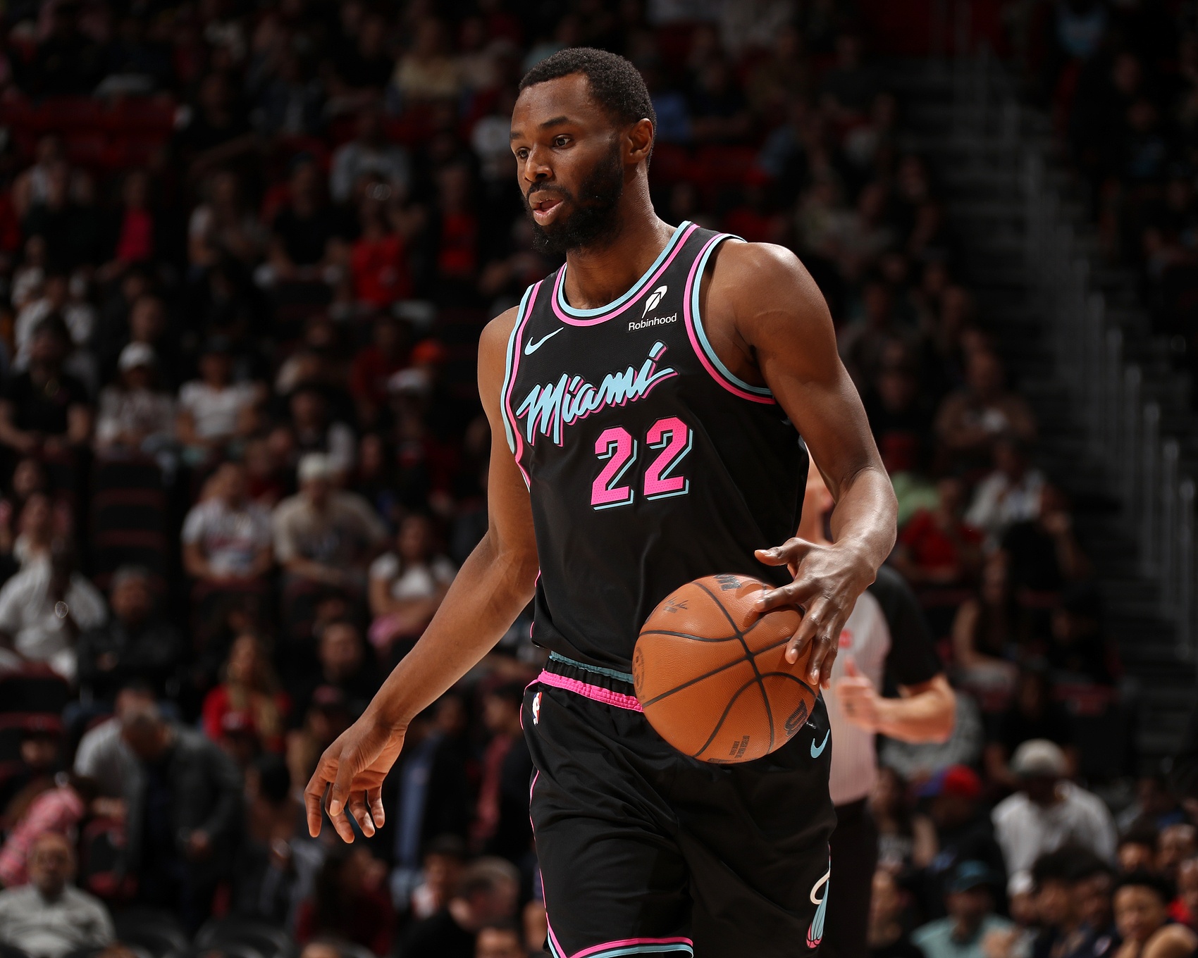 九游体育APP-热火迎战绿军 维金斯&amp;哈克斯&amp;约维奇可以出战 鲍威尔缺阵